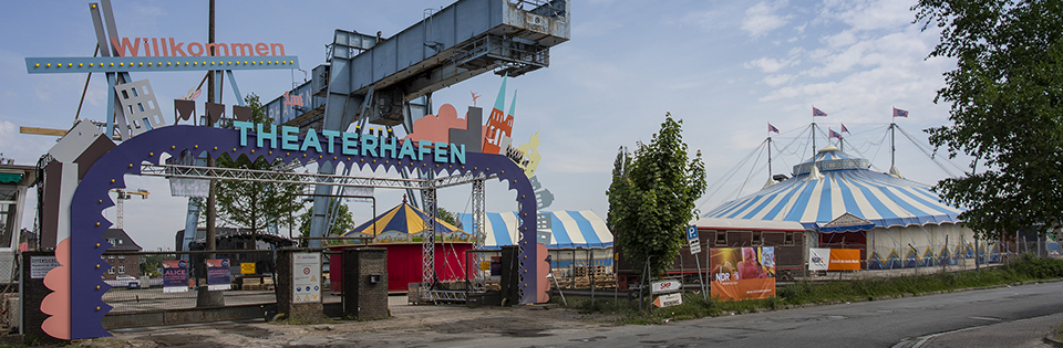 Theaterhafen - Außengestaltung