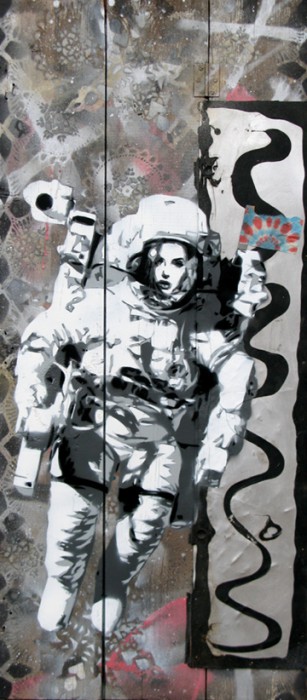 ASTRONAUT 